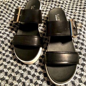 Dr Scholl’s Frill Slide Sandals